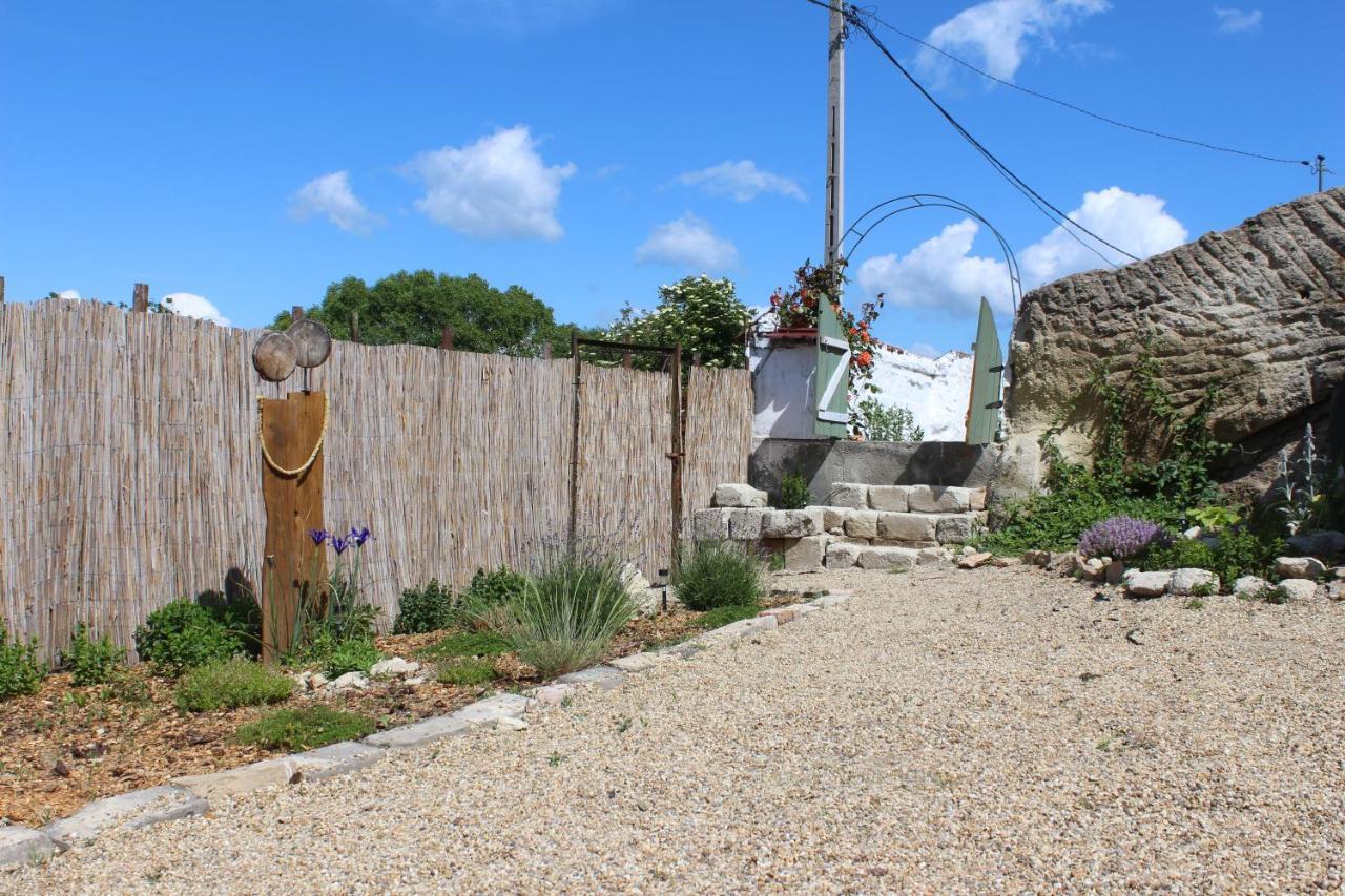 Kakukkfu Barlang-Vendeghaz Villa Noszvaj Exterior photo